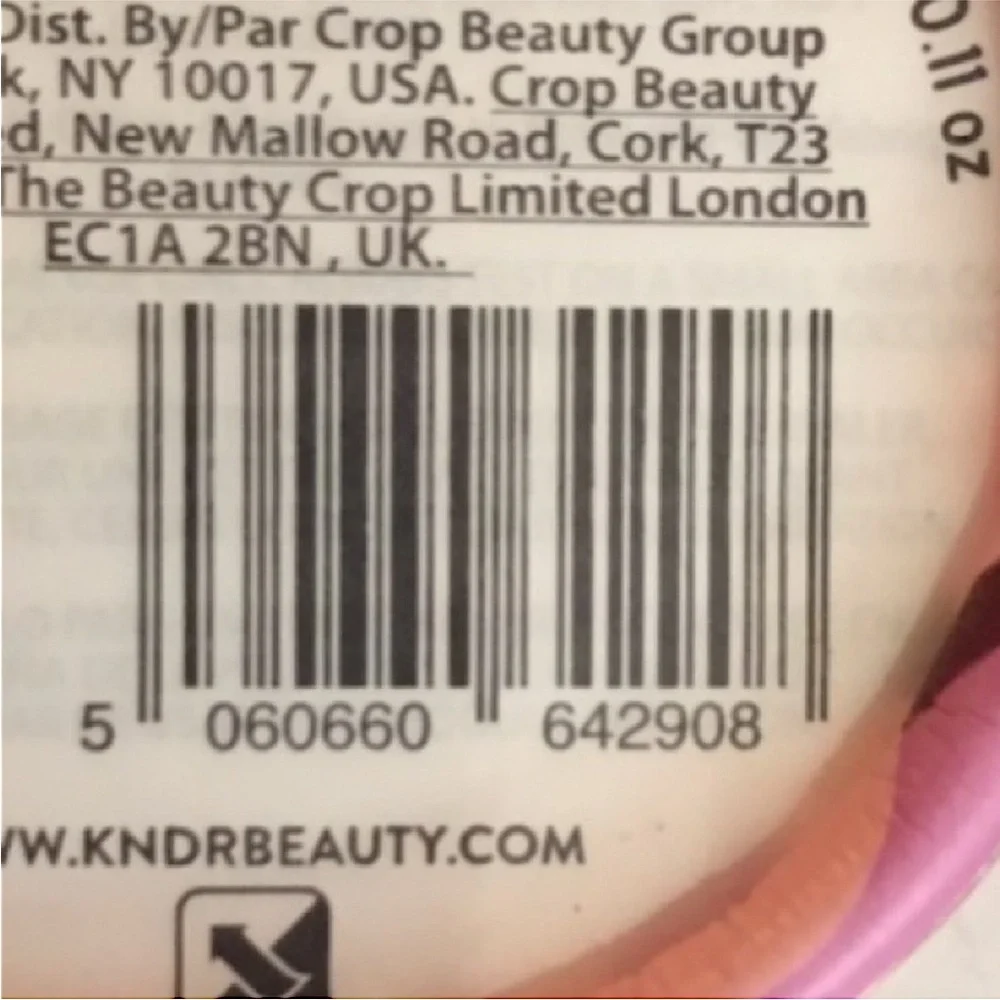 kndr Beauty Eyeshadow Trio in Romantic Rose & The Beauty Crop Mascara Bundle